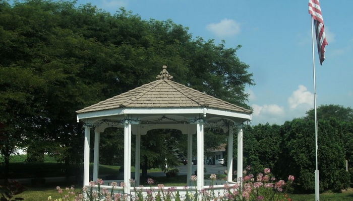 Williamston Inn (Indian Head Motel) - Web Listing (newer photo)